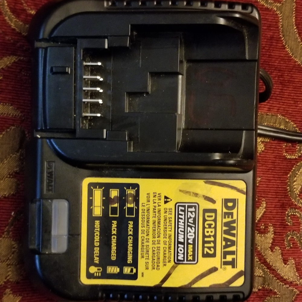 Cargador dewalt